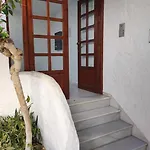 Estupenda Ubicacion, Vistas Y Parking Disponible!