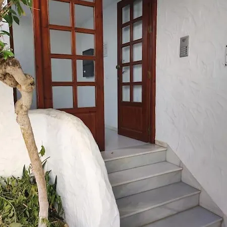 Estupenda Ubicación, Vistas Y Parking Disponible!