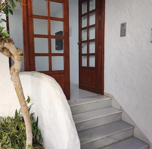 Estupenda Ubicacion, Vistas Y Parking Disponible!