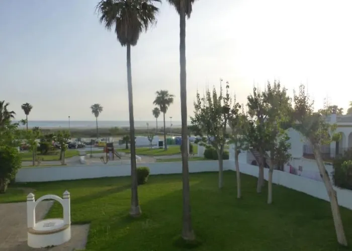 Estupenda Ubicacion, Vistas Y Parking Disponible! * Conil De La Frontera