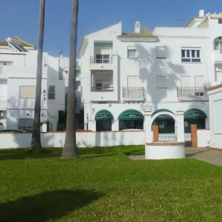 Estupenda Ubicacion, Vistas Y Parking Disponible!